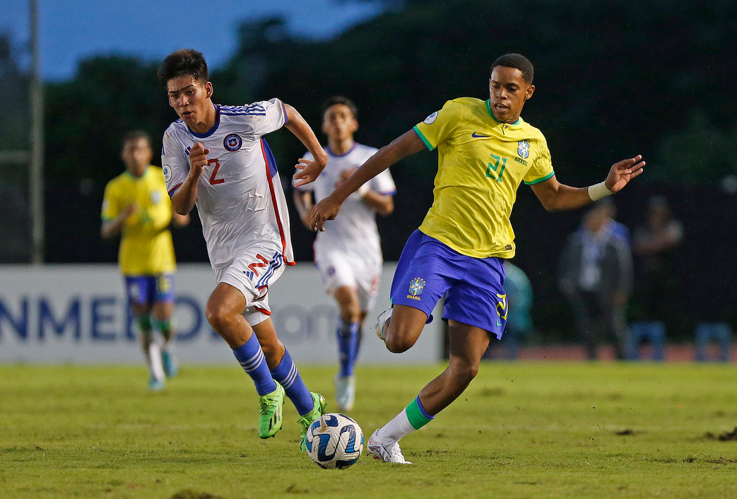哥伦比亚轻取日本,布鲁诺制霸全场 哥伦比亚轻取日本,布鲁诺制霸全场
