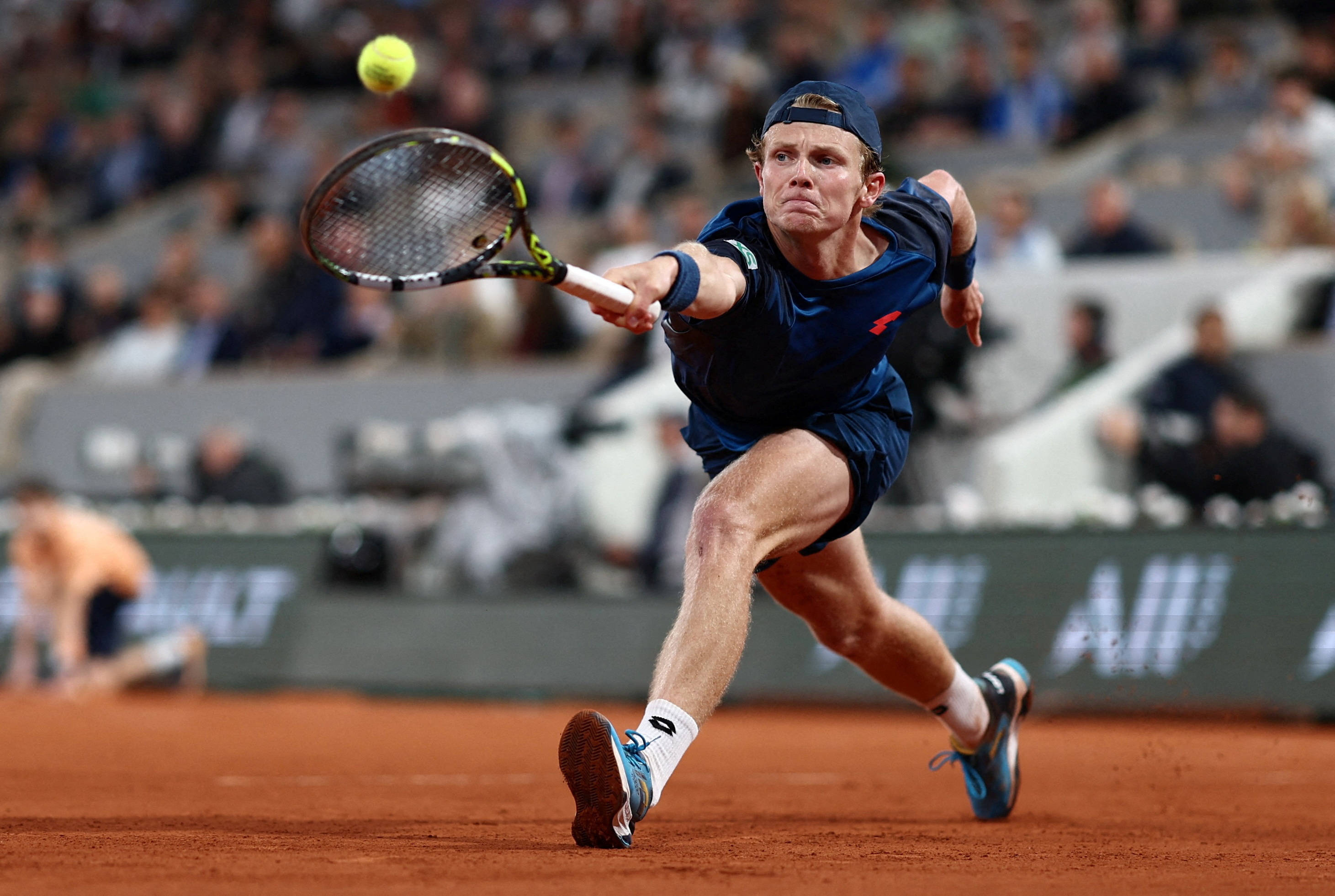 世界网球队血洗美国网球队,阿尔卡拉斯高光表现的简单介绍 世界网球队血洗美国网球队,阿尔卡拉斯高光表现的简单介绍