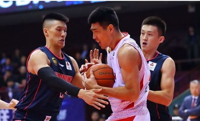 四川队绝杀鹈鹕，陶汉林状态火热