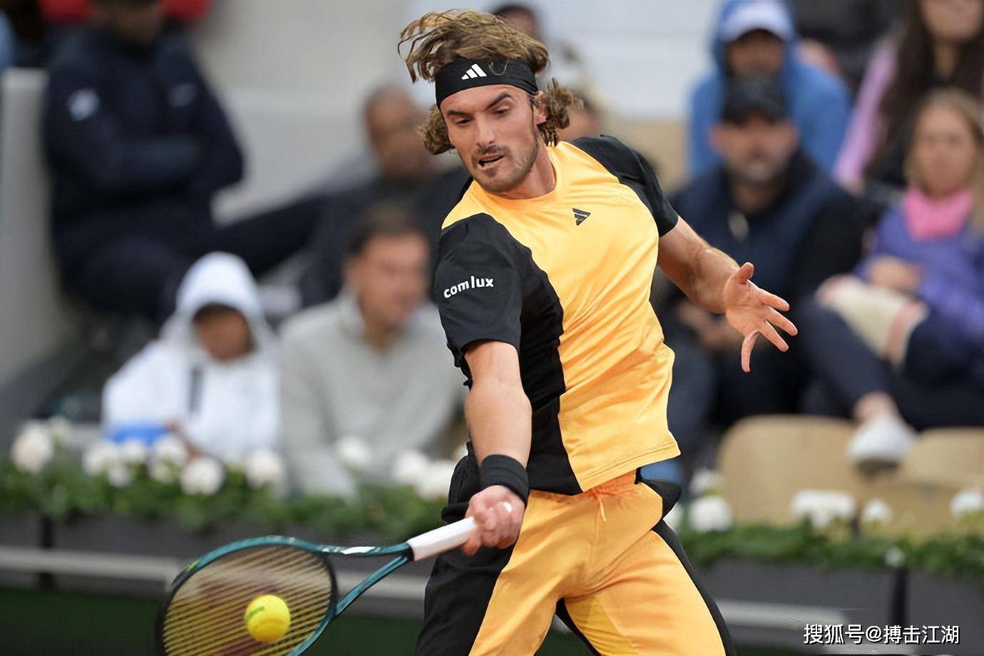 年终总决赛力克戴维斯杯，西西帕斯扛起全队