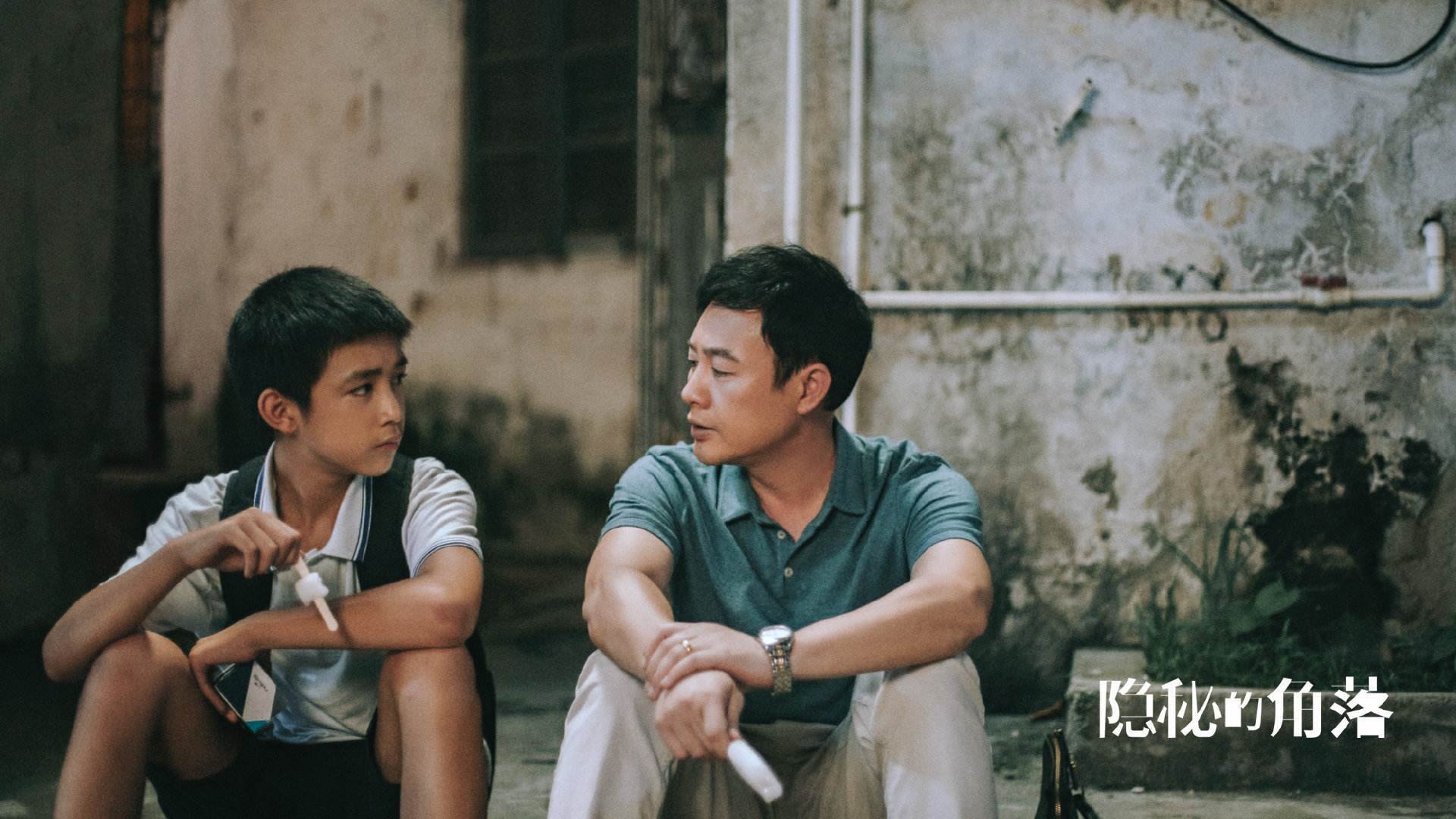 北方寒刃出鞘，丹麦轻取拜仁，奥亚尔萨瓦尔惊艳四座写就绿茵史诗