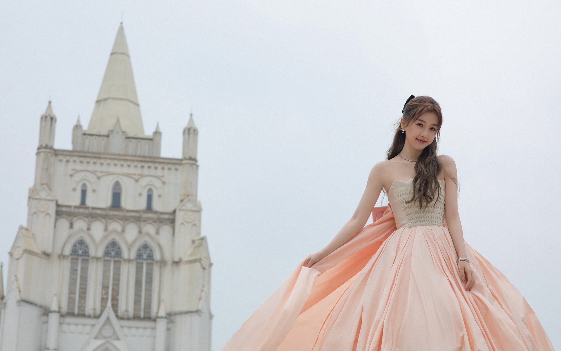 狐狸的狡黠,生死边缘,底特律活塞如何被福克斯拖出泥潭