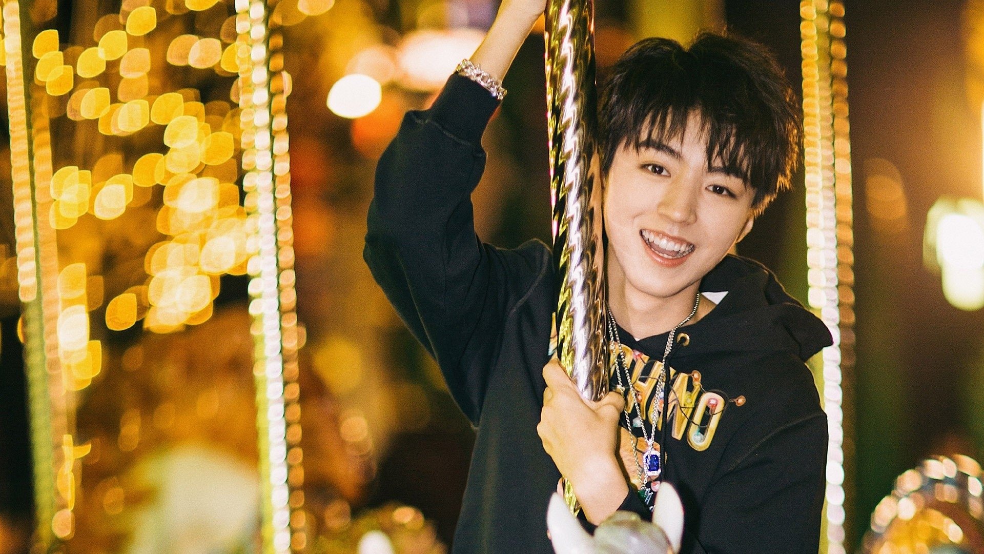 法老的石碑与舞者的红裙,当塞维利亚遇见埃及,维尼修斯的节奏革命