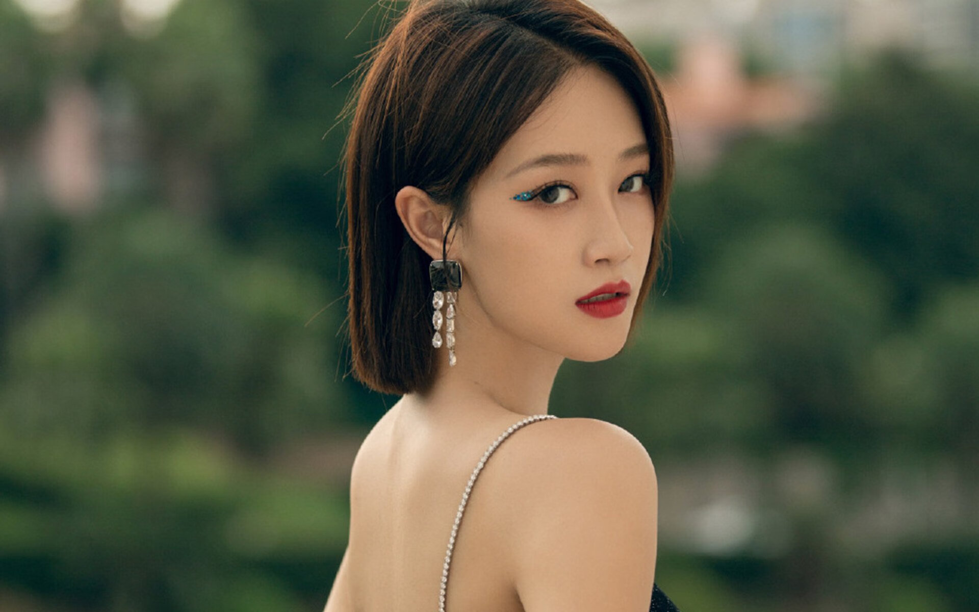 当东方铁壁遇见西方魔法,拉梅洛·鲍尔如何用一场比赛重新定义拆解防守