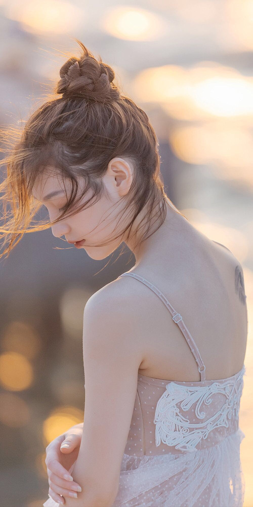 蓝领铁阵，当底特律的工业咆哮撕裂洛杉矶的星光之夜